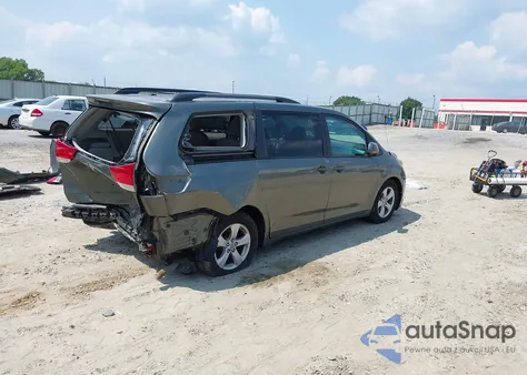 2011 Toyota Sienna Le V6 from USA, damaged, VIN 5TDKK3DC0BS052186
